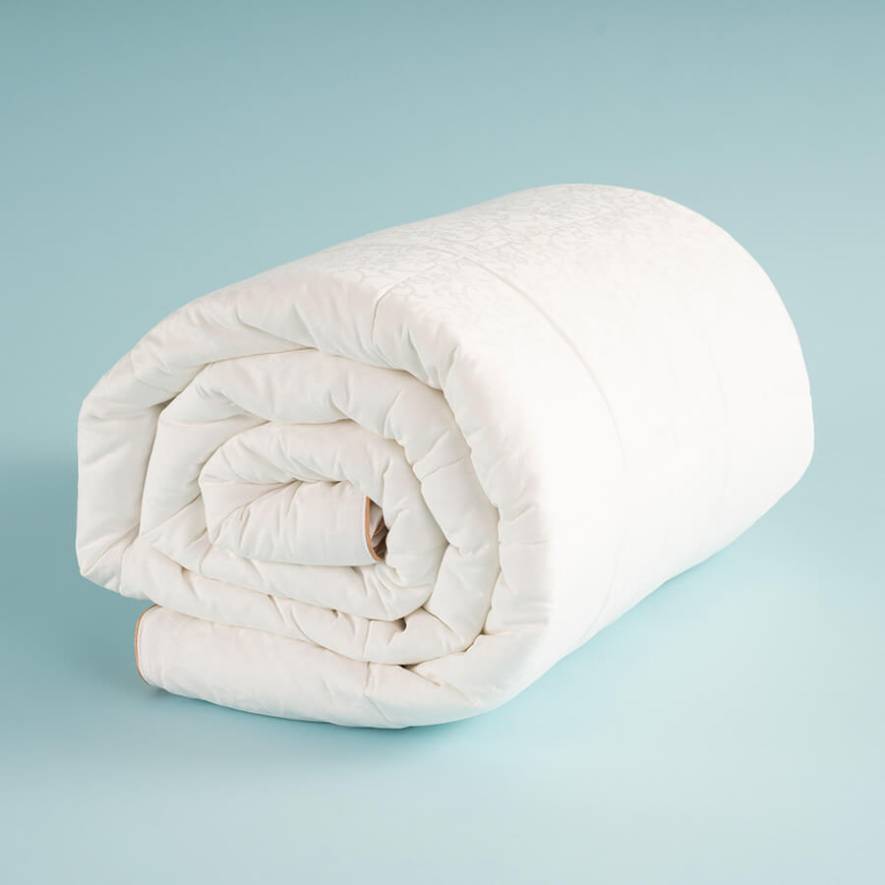 Othello Elegante Crowna Yorgan 155x215 cm - 1